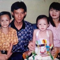 Nathania Kesuma sendiri lahir di Rantauprapat, Sumatera Utara. Berbeda dengan Indra Kenz yang cukup aktif di media sosial dan sering membuat konten, Nathania justru terlihat lebih pendiam. Foto: Facebook/Indra Kenz