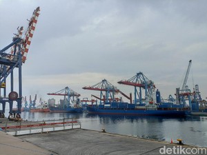 Pelabuhan Priok Akan Perketat Pemeriksaan Vaksin Booster Saat Arus Mudik