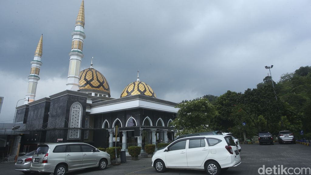 Rest Area KM 97 Tol Cipularang