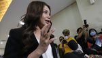 Senyum Rossa di Bareskrim, Meski Honor Nyanyi dari DNA Pro Harus Disita