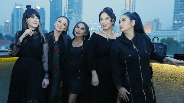 Rumpies bakal bawakan Sinaran yang pernah dipopulerkan Sheila Majid.