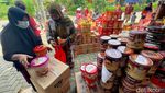 Hindari Harga Naik, Kue Kering di Bogor Diborong Lebih Awal