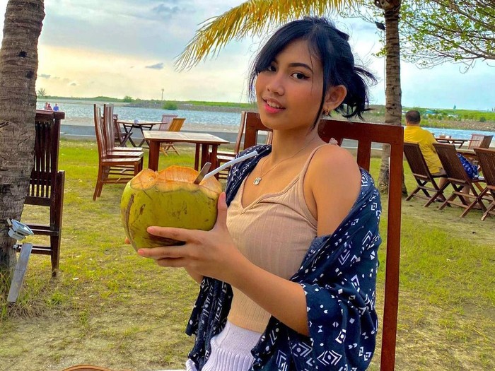 Tasha Rasyid