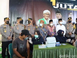 Sidoarjo Targetkan 10 Ribu Vaksin Booster Jelang Lebaran