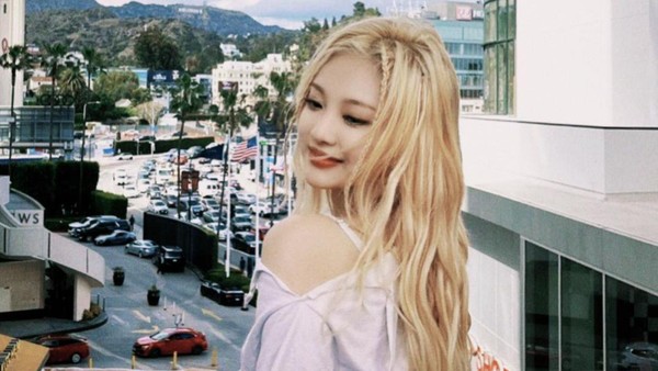 7 Potret aespa Senang-senang di Hollywood Jelang Panggung Coachella