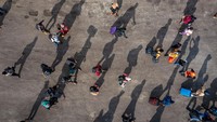 PT Pelayaran Nasional Indonesia (Persero) secara nasional memprediksi penumpang kapal pada musim mudik Lebaran 2022 akan mencapai 417.676 orang selama periode H-15 hingga H+15 Lebaran.