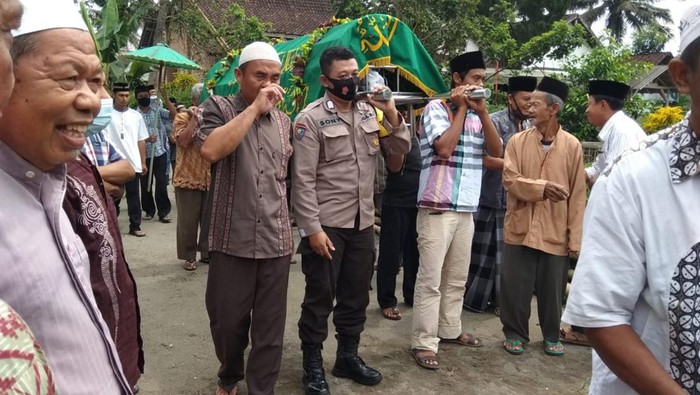Bripka Sony kandidat Hoegeng Awards asal Blitar