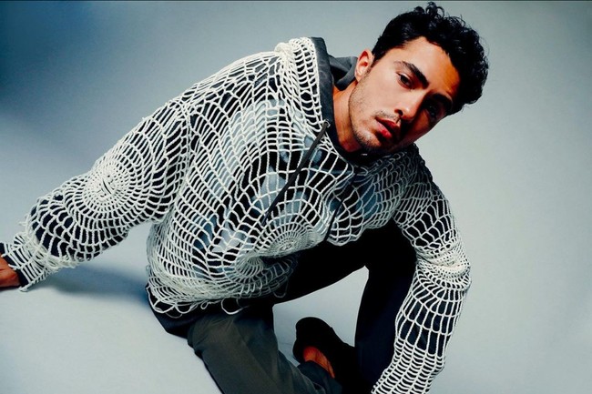 Darren memulai debut akting pada 2017 dengan membintangi sejumlah serial TV seperti ‘This Is Us’, ‘Criminal Minds’ dan ’S.W.A.T’.  Foto: Instagram/@darrenbarnet