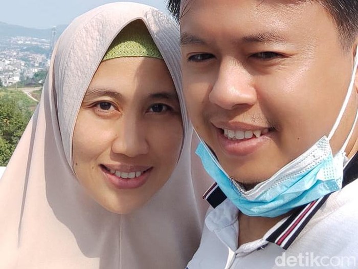 PNS viral di media sosial, manusia tanpa cicilan utang. PNS viral di media sosial, manusia tanpa cicilan utang.