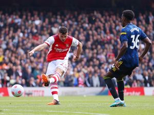 Arsenal Kalahkan MU, Arteta Sanjung Keberanian Granit Xhaka