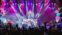 Ramadhan Jazz Festival kali ini diselenggarakan bertujuan tidak hanya memberikan kegiatan konser musik yang biasa, tetapi juga mempunyai nilai-nilai positif baik bagi penyelenggara maupun pengunjung RJF itu sendiri, yakni melalui kegiatan donasi.