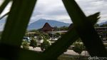 Menikmati Keindahan 5 Gunung di Rest Area Pendopo