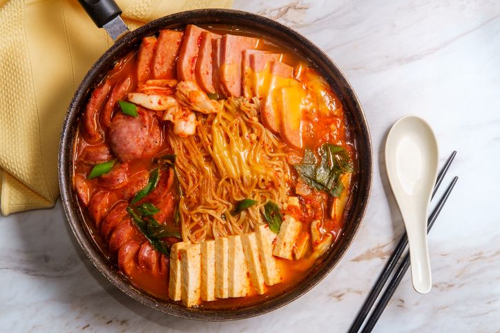Food influencer asal Korea ungkap pendapatan yang mereka terima dalam satu kali endorse restoran.