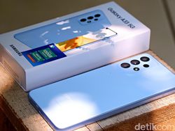 10 HP Kelas Menengah Terbaik 2022