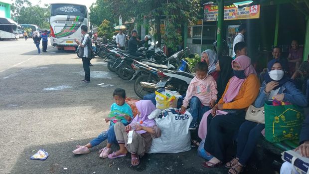 Suasana di Terminal Bekasi Kota (Fakhri-detikcom)