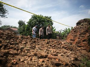 Kondisi Tembok Eks Keraton Kartasura yang Dijebol Pakai Ekskavator