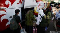 Saat ini didominasi oleh pemudik tujuan pulau Sumatera.