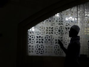Keutamaan Malam 10 Hari Terakhir Ramadhan, Amalan, dan Jadwalnya