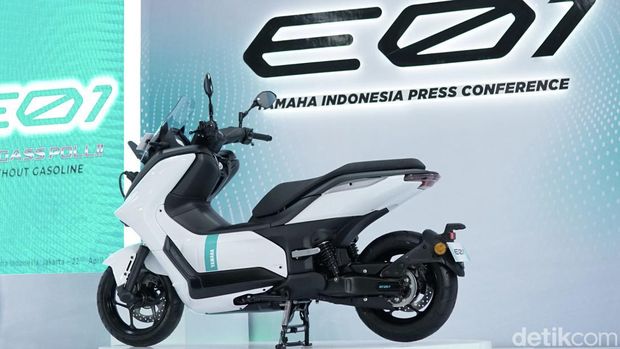 Motor listrik Yamaha E01