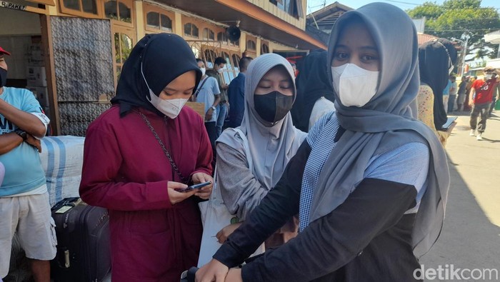 Warga mulai mendatangi Kota Bengkulu saat arus mudik lebaran 2022