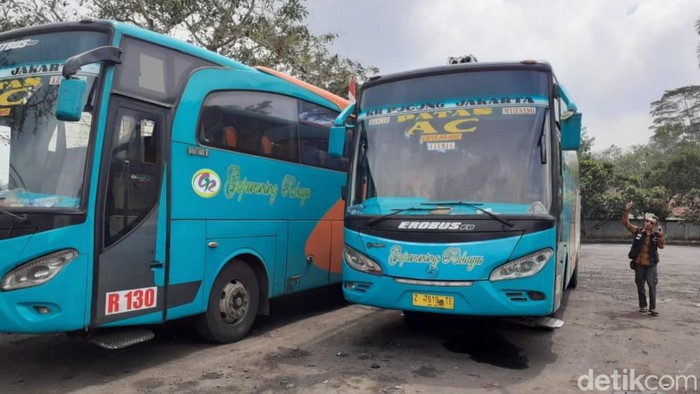 Bus di Ciamis.