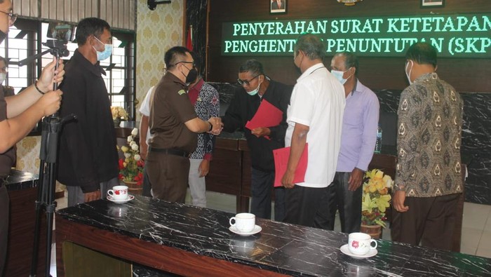 Jaksa Setop Kasus Lahan Petani Rusak Gegara Tanah Kerukan