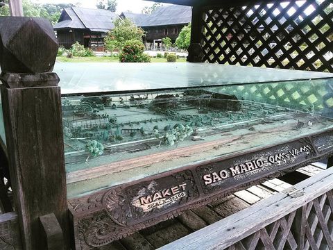 Maket Rumah Adat Sao Mario Kabupaten Soppeng, Sulsel.