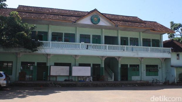 Menengok Tradisi Nahun di Ponpes Tremas Pacitan