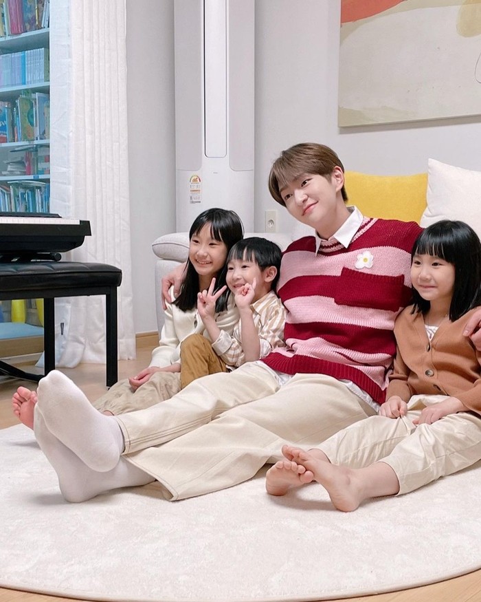 Onew SHINee