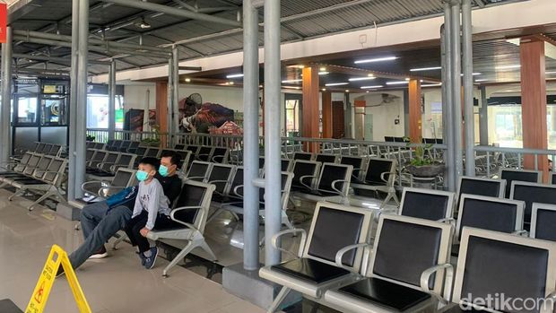 Penumpang Kereta Api di Daop 8 masih landai di H-9 Lebaran