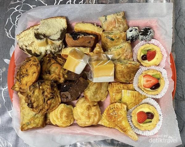 Beragam kue basah sebagai sajian takjil yang lezat