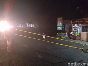 2 Warung di Hutan Pinus Cigendel Sumedang Ambles Akibat Longsor