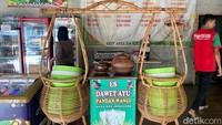 Salah satunya ada we dawet ayu khas Banjarnegara. Satu gelasnya dibanderol Rp 15.000. Foto: detikcom