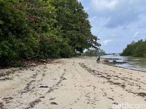 Mengenal Legenda di Balik Keindahan Pantai Sancang