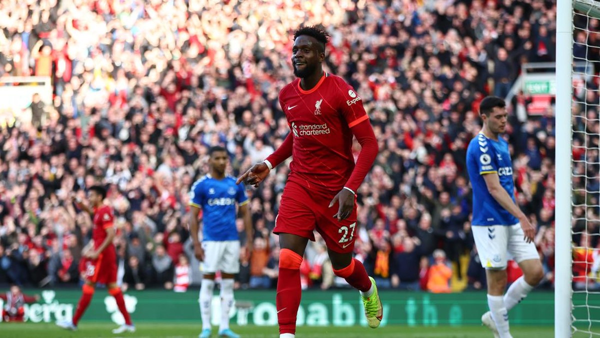 Divock Origi kembali mencetak gol dalam duel Liverpool vs Everton. (Foto: Getty Images/Clive Brunskill)