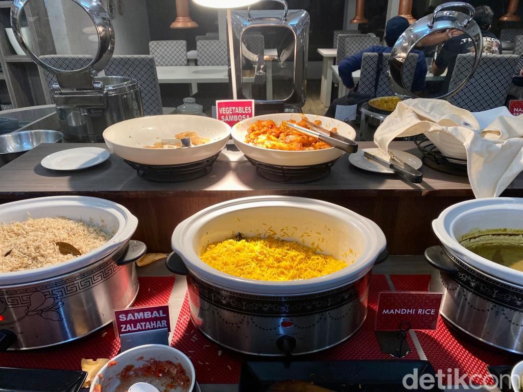 D'izgara: Menu AYCE Daging Panggang Terracota khas Timur Tengah