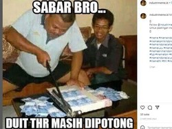 8 Meme Kocak THR yang Tak Kunjung Cair Ini Bikin Senyum Kecut, Ngenes!