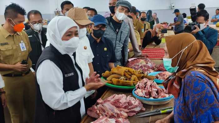 Gubernur Khofifah Pantau Harga Sembako di Ponorogo