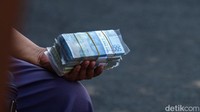 Pecahan yang dijual mulai dari Rp 2.000 sampai Rp 100.000  