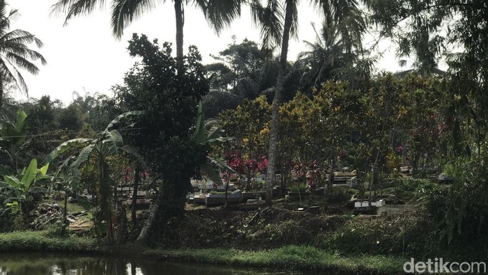 Kampung Selajambe, Kabupaten Sukabumi.