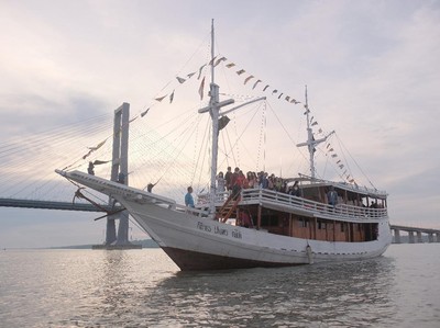 Ada Kapal Pinisi Tenggelam di Labuan Bajo, TNI AL Inspeksi Alat Keselamatan