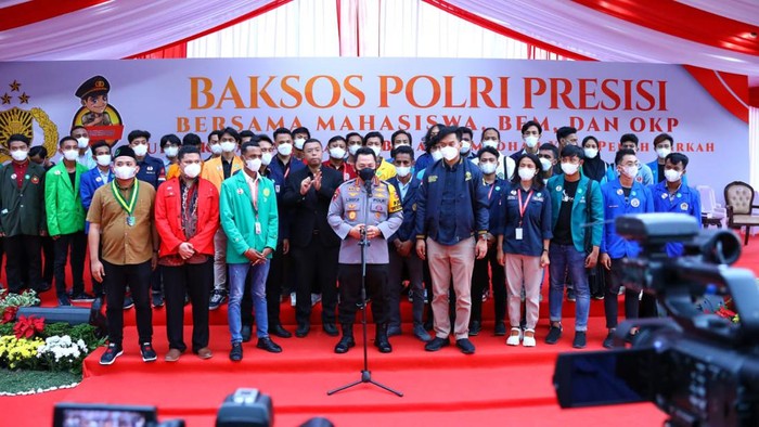 Kapolri Jenderal Listyo Sigit hadiri Baksos Polri Presisi bersama mahasiswa, BEM hingga OKP