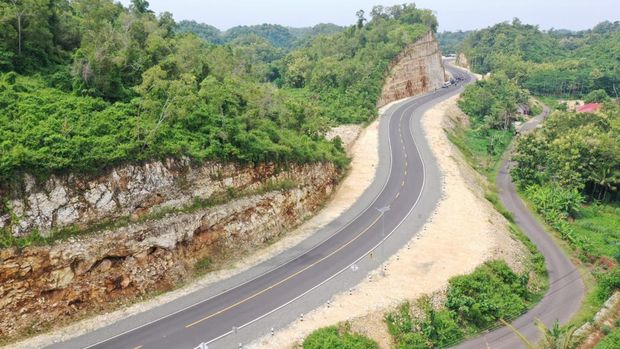 Kementerian Pekerjaan Umum dan Perumahan Rakyat (PUPR) telah menyiapkan Jalan Lintas Pantai Selatan (Pansela) Jawa sebagai jalur alternatif para pemudik tahun 2022 selain Lintas Pantai Utara (Pantura) dan Lintas Tengah Pulau Jawa. (Dok: PUPR)