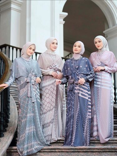 Koleksi Lebaran 2022 dari Vanilla Hijab.