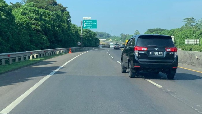 Kondisi Jalan Tol Jakarta-Bandung