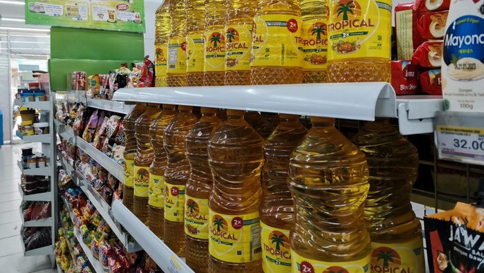minyak goreng di minimarket/Ilyas Fadhillah-detikcom