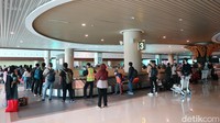 Diprediksi lonjakan penumpang akan terjadi pada arus mudik dan arus balik.  