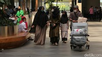 Posko Lebaran ini dibentuk untuk mengantisipasi potensi lonjakan penumpang. Dia optimistis jumlah pengguna jasa penerbangan meningkat drastis menyusul dilonggarkannya aturan mudik.  