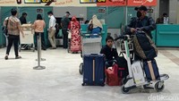 PT Angkasa Pura II (Persero) atau AP II melaporkan jumlah pemudik di bandara kelolaan, khususnya Soekarno-Hatta mengalami peningkatan pada H-10 Lebaran atau Idulfitri 2022.