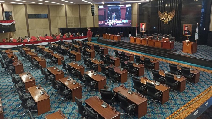 Rapat paripurna DPRD DKI Jakarta (Tiara-detikcom)